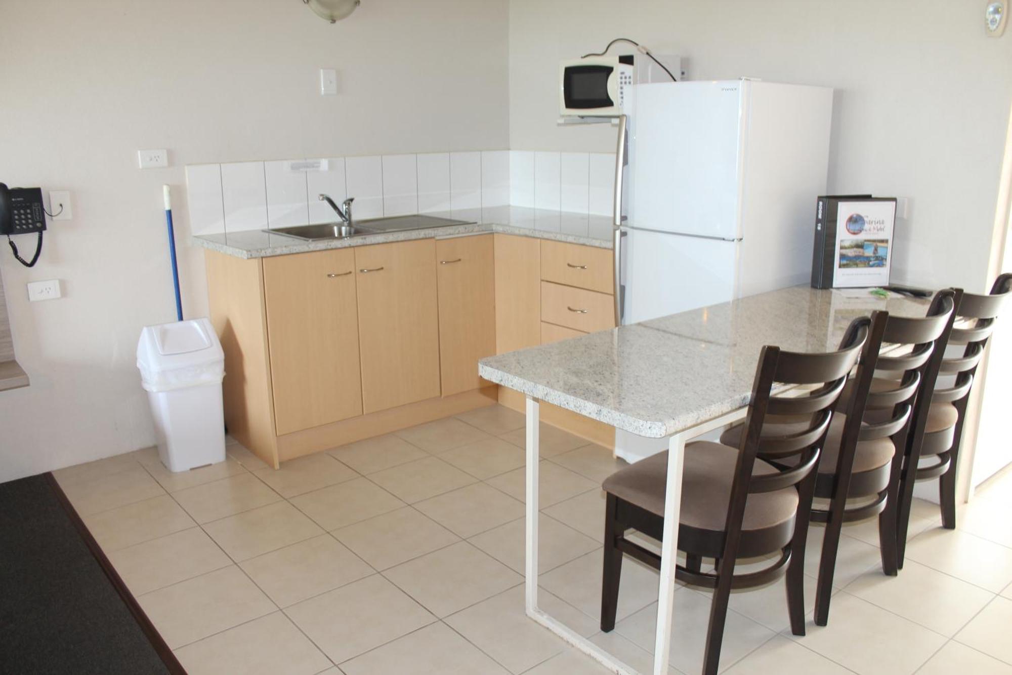 Sarina Beach Motel Grasstree Beach Habitación foto